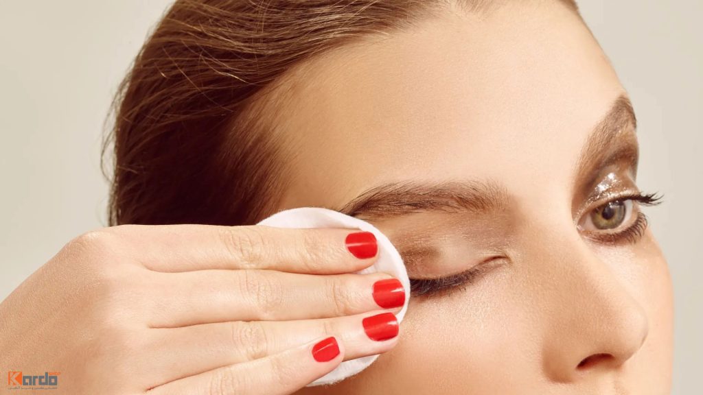 مراحل پاک کردن آرایش