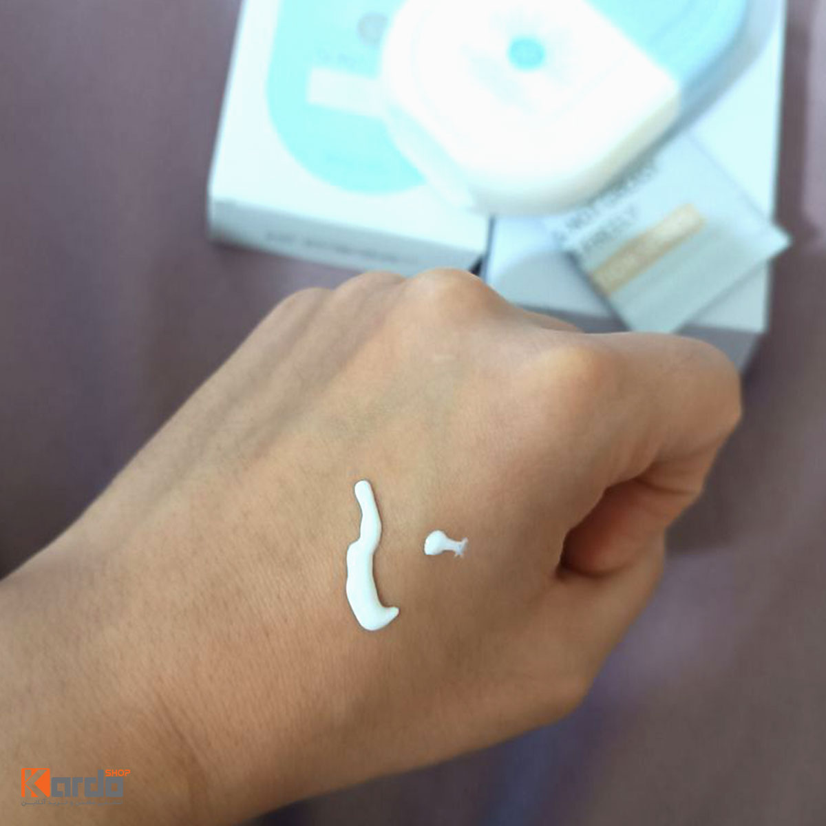 ضد آفتاب بی رنگ استلین 50 میل SPF50%